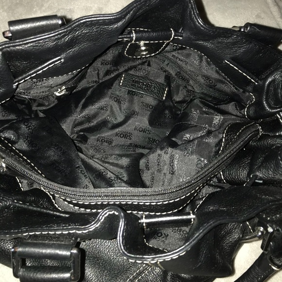 Purse - Picture 2 of 2